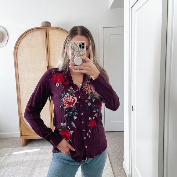 JOHNNY WAS Purple Floral Embroidered Long Sleeve Silk Top - Picture 1 of 12
